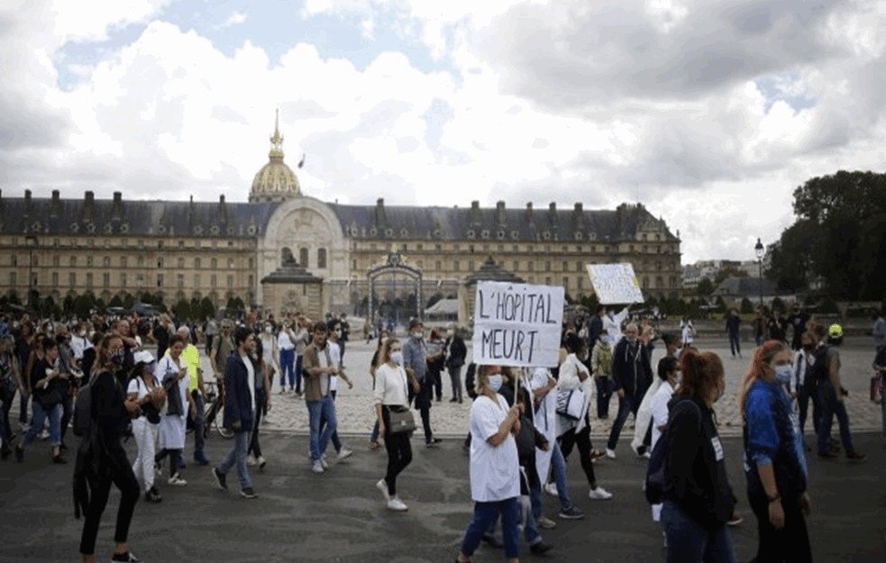 U NEKOLIKO GRADOVA: U Francuskoj skupovi protiv seksualnog nasilja